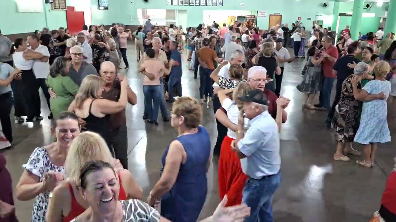 Quinta feira de Muita alegria nos idosos de Coronel Vivida Paraná(com marcos e margarida)