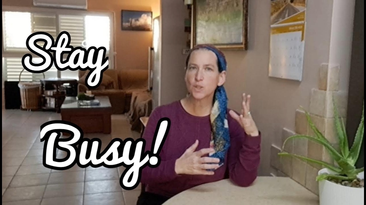 The Hustle Voice on Erev Shabbat | Why Calm Takes Courage (Sneaky Move #4)