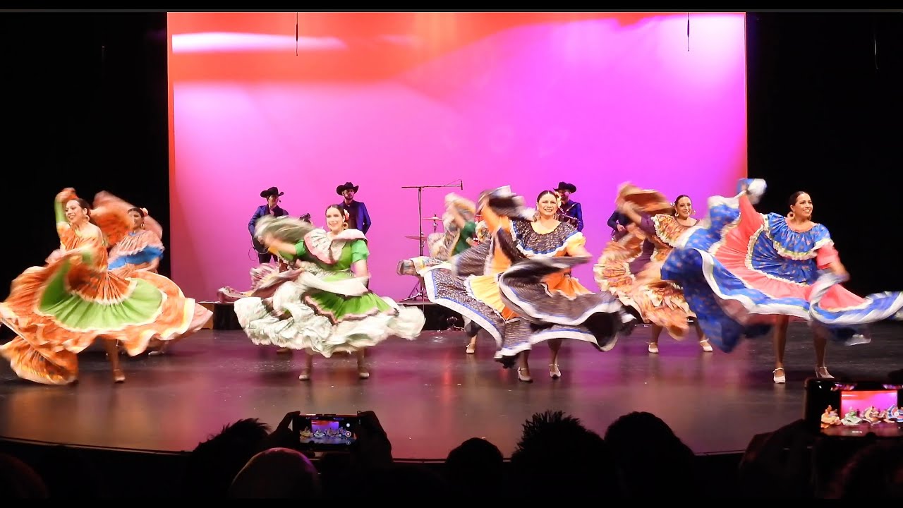 Sinaloa (Viva La Danza)
