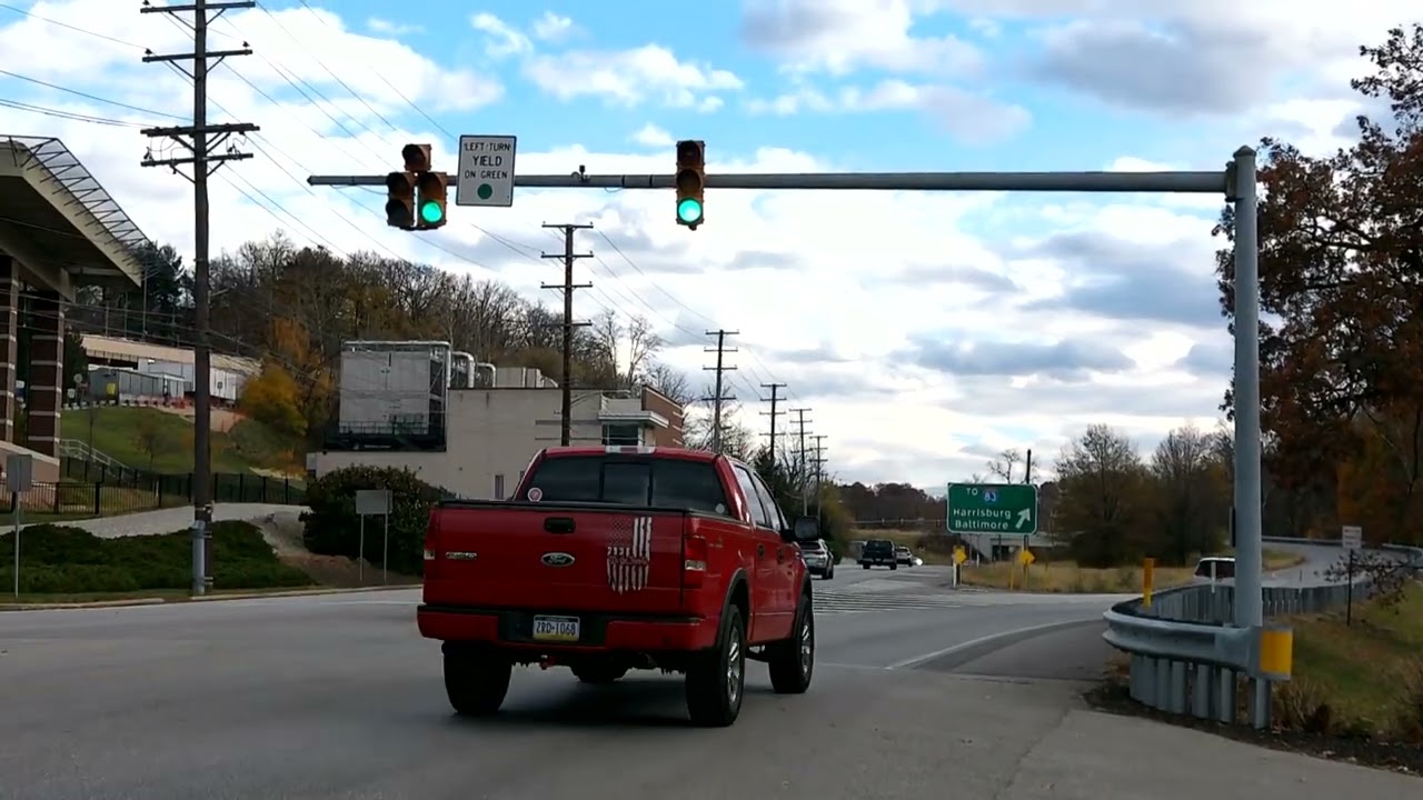 Traffic Lights in York, PA (I-83 Business/S. George St & York Hospital West Driveway)