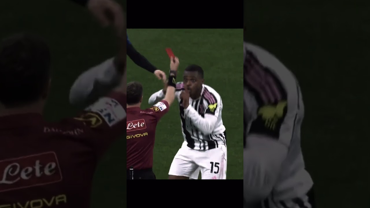 How Is This A Red Card ? 💀 #football #shorts #juventus #intermilan