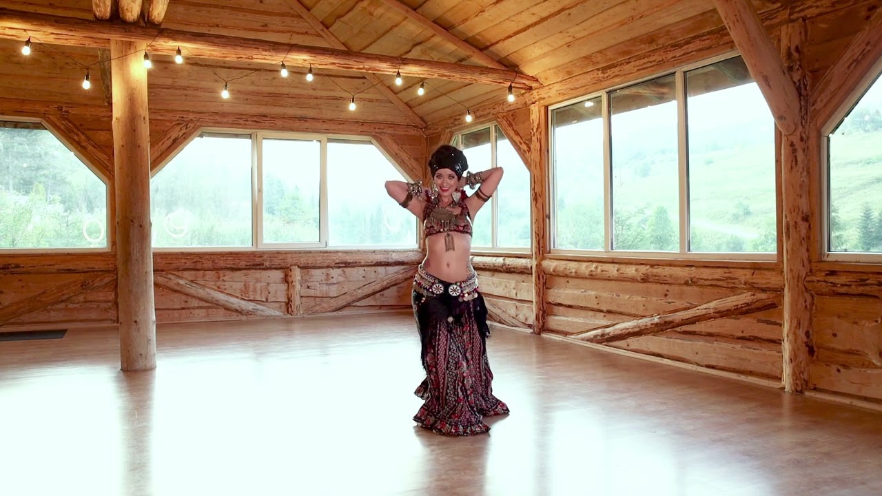 Kira Lebedeva aka Habibi Lal @Balkan Trap