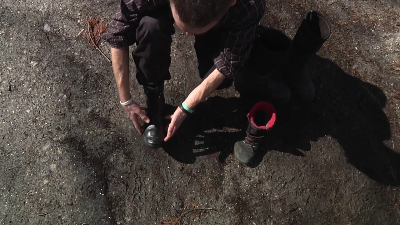 Barfoot Boot Saga Episode 5 - Rain Socks Unboxing