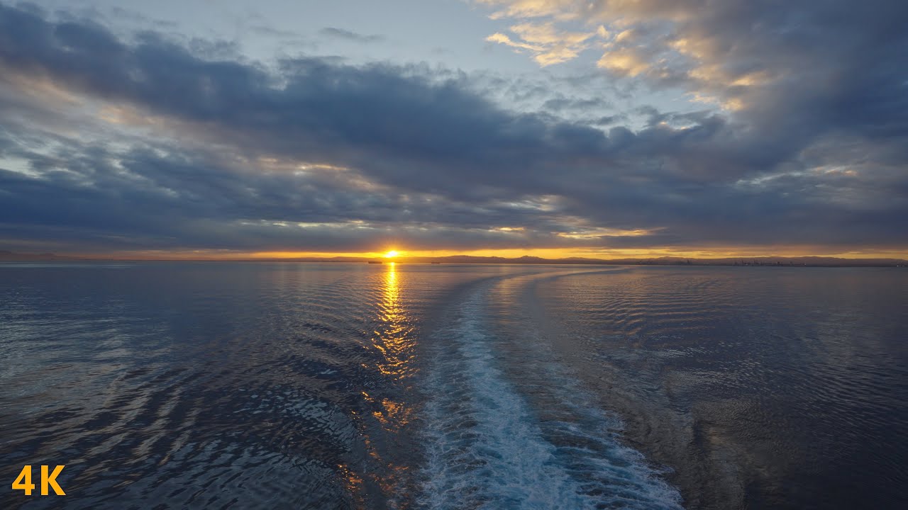 1h Cruise Ship Wake | Kreuzfahrtschiff Heckwelle | 4K | Relaxing, Calming, Ocean sounds