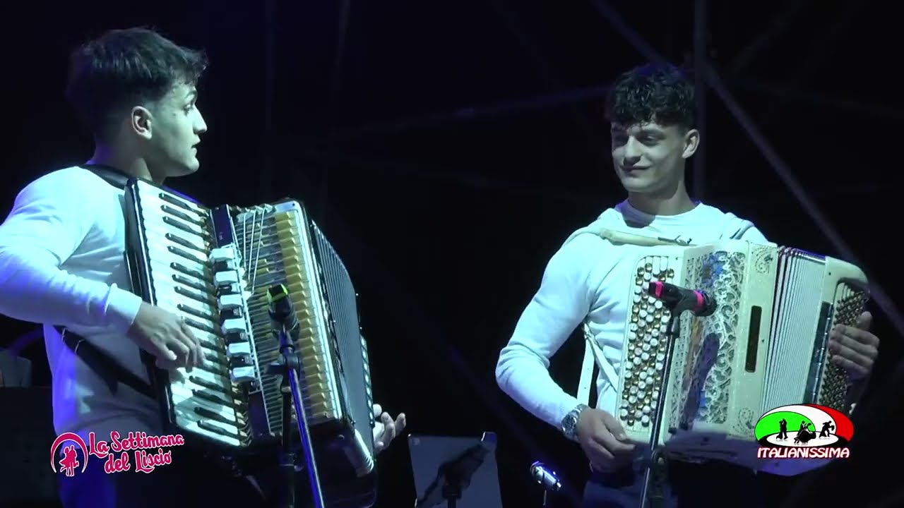 TUTTO PEPE MAGICA ORCHESTRA suonano dal vivo