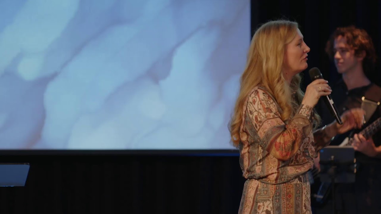 Katherine Ruonala - 30th November -  Sunday Morning
