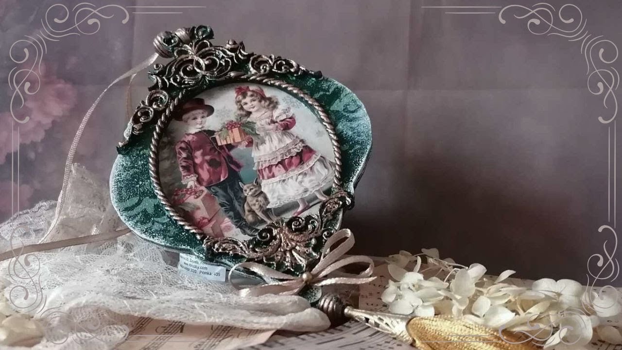Christmas decoration with tassel - DIY - decoupage - vintage style