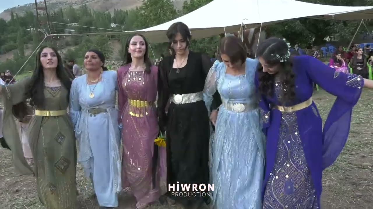 kurdish wedding kızlardan muhteşem  Govenda kurdi