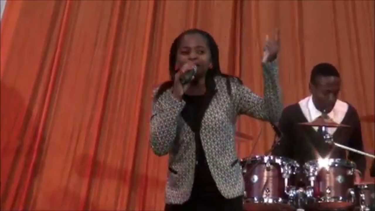 COFT Worship Team -  Ngibon' imiqhele yegolide