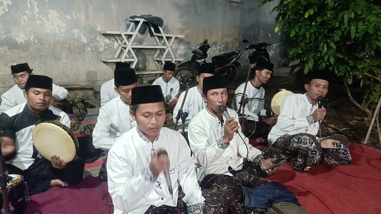 DUPOK BERSHOLAWAT BERSAMA GUS AHKAM & MAJELIS DARUL KIROM. 