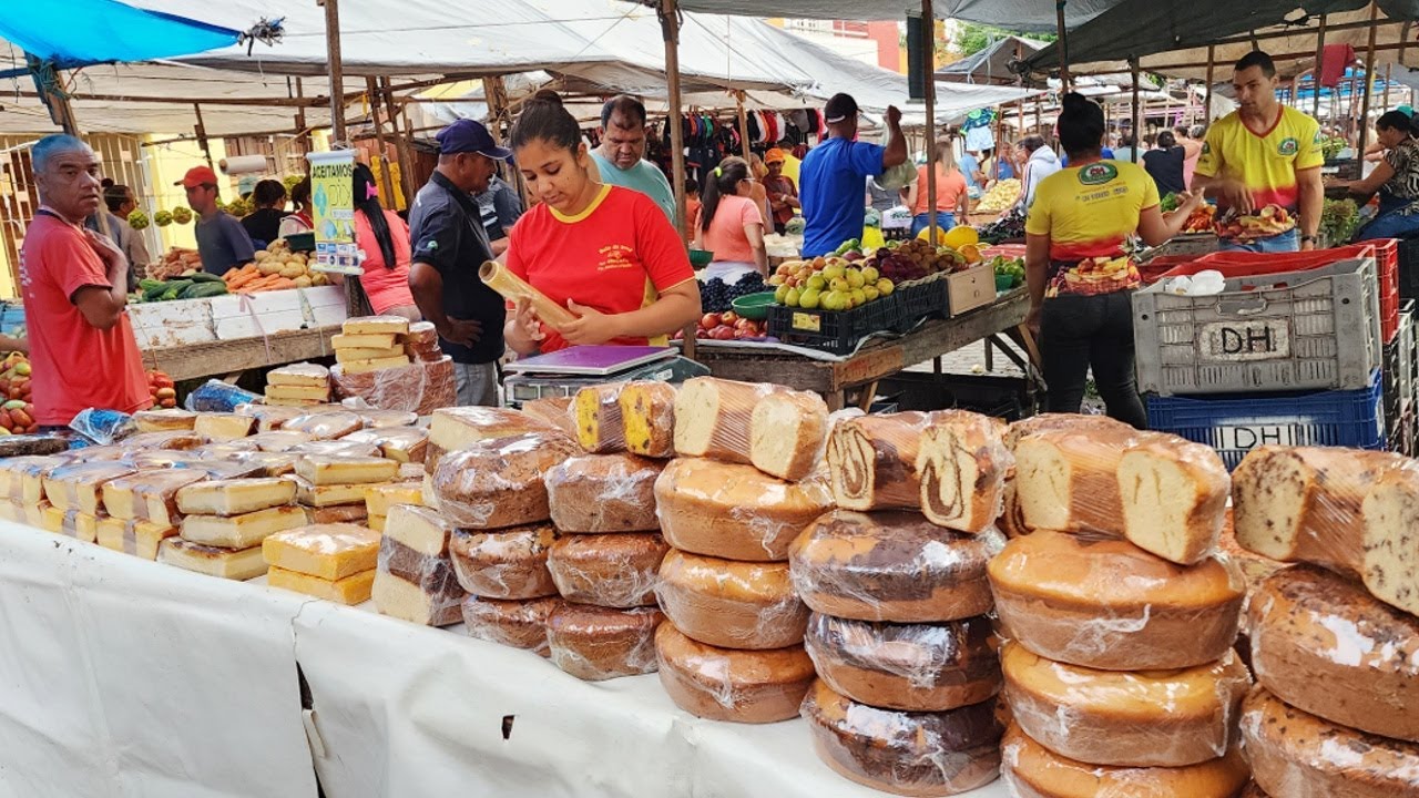 FEIRA DE DOMINGO EM CUPIRA-PE