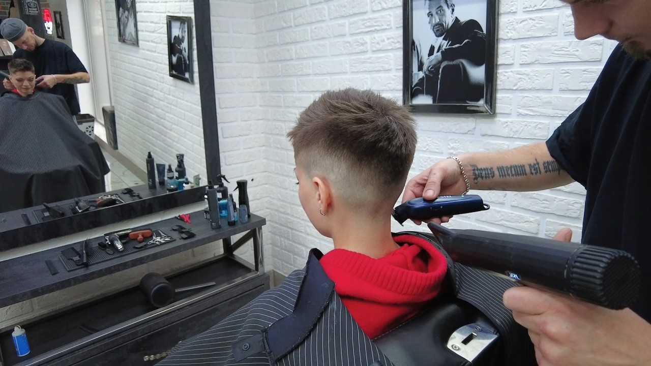 Visited the barbershop | Updating my haircut | Buzzcut - Посетила барбершоп | Обновление стрижки