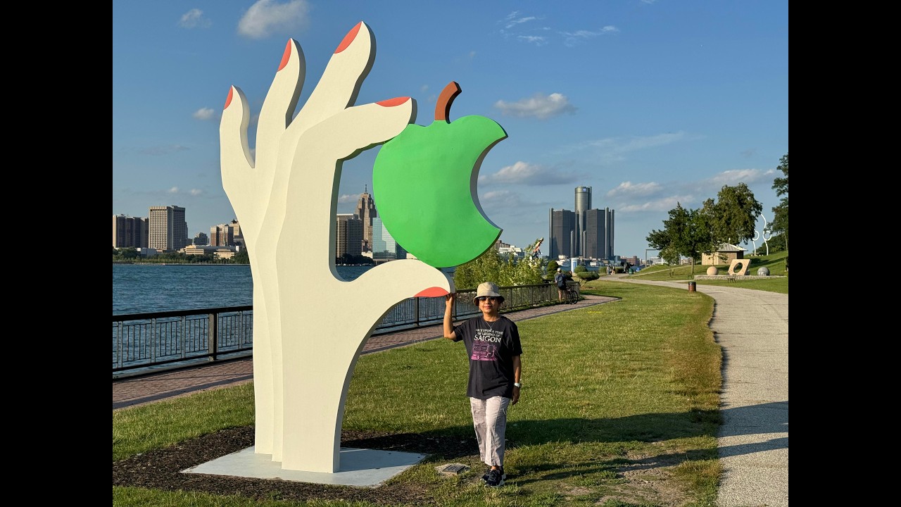 Windsor, Canada 2024: Windsor Sculpture Park, Maiden Lane Graffiti Alley & Ojibway Park
