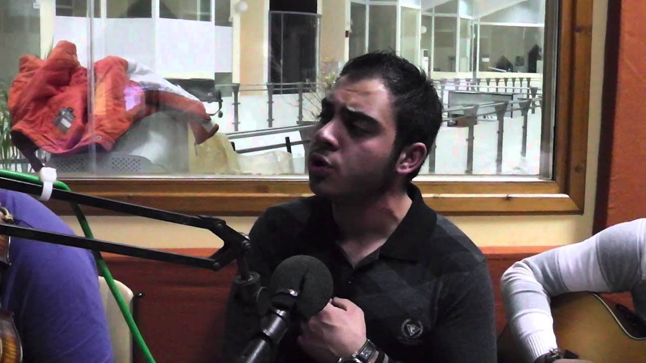 Εσύ κοιμάσαι στα σεντονάκια - Τουρνάς Πάνος