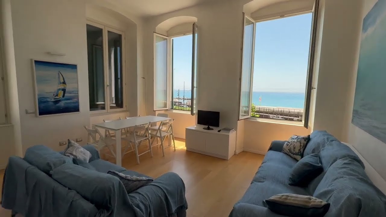 Cavi Borgo, fronte mare