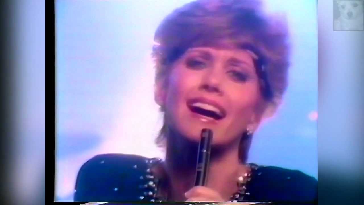 Olivia Newton John - Lets Get Physical (Australian Television Special 1981) 2/3