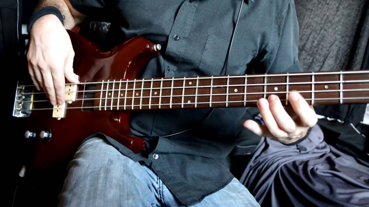 Novos Baianos - Sorrir e Cantar como Bahia - Bass Cover