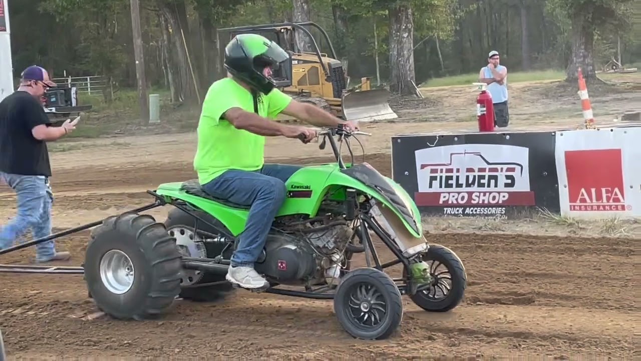 KFX840 Compulation #backyardmafia #dirtking #trending #atvracing #dirtdrags #atvracing #sanddrags !!