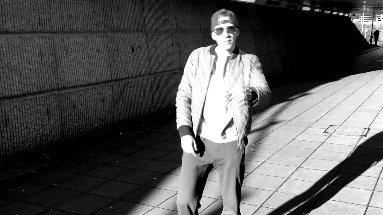 Poniat - Od Pe do Te      BLACK VIDEO