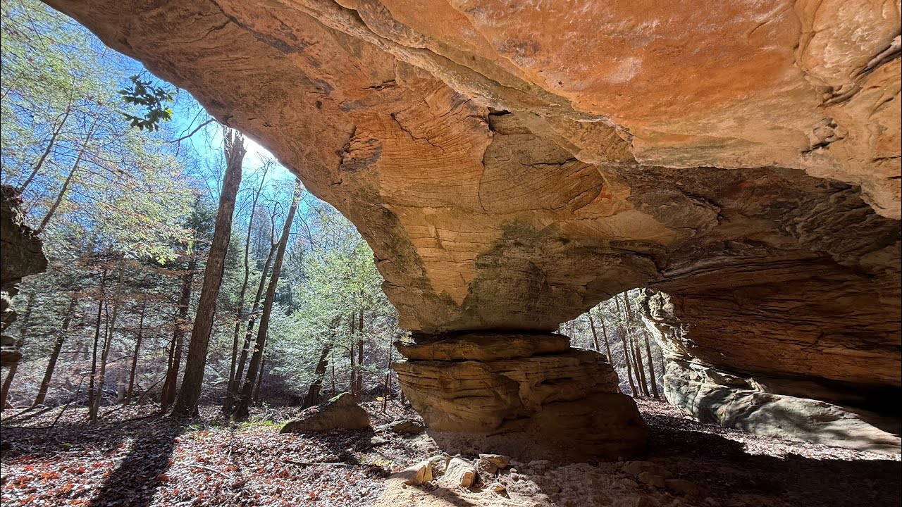 1811 - A Hiking Adventure in the Hocking State Forest