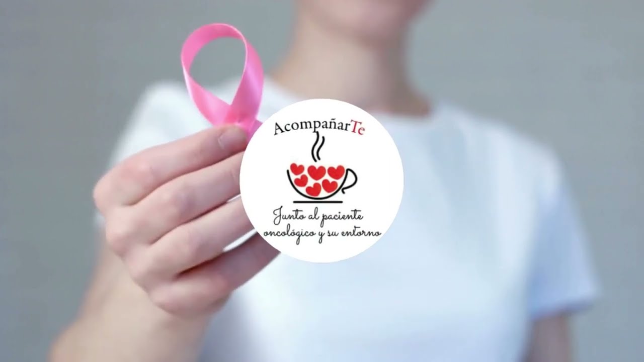 Cómo colocar las prótesis mamarias externas