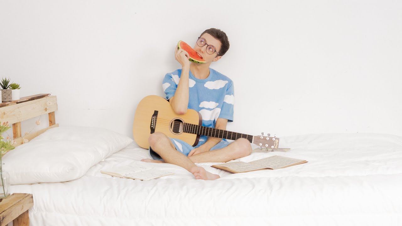 David Rees - Amor de verano (lyric v&iacute;deo)
