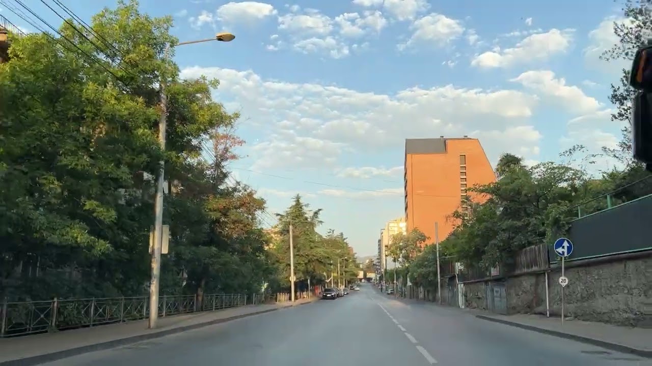 Тбилиси. Сабуртало. Академгородок- Нуцубидзе и далее в сторону высотного корпуса. Видео от 14.08.23