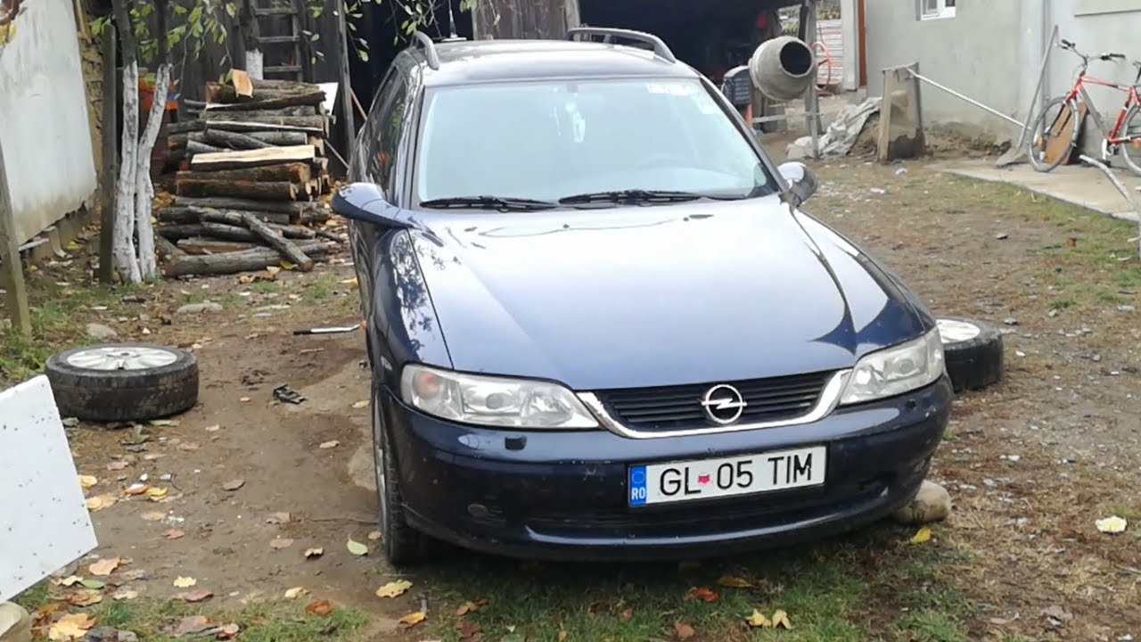 Cum se schimba placutele de frana spate pe un Opel Vectra B - Tutorial