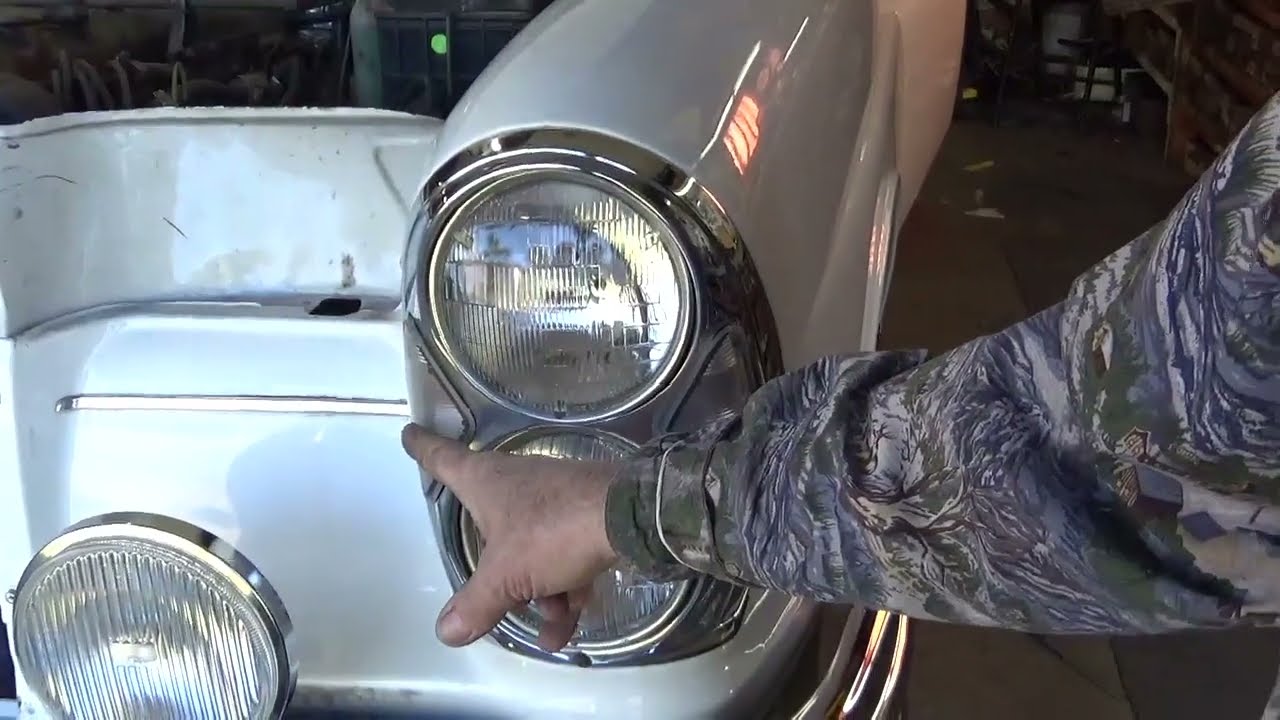 Mercedes-Benz stacked headlights (dummy lights), W111/112, W108/109