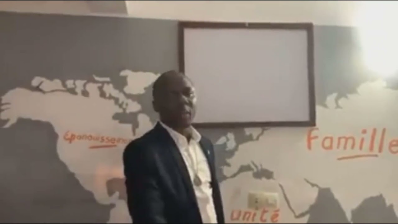 présentation QNET en français il s'agit même quoi marketing de réseau regarder début jusqu'à la fin