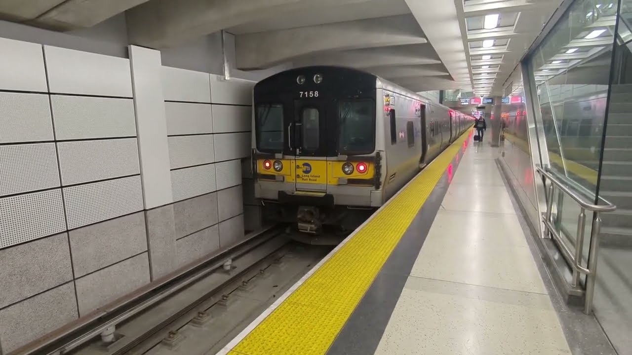 Boarding LIRR at Grand Central