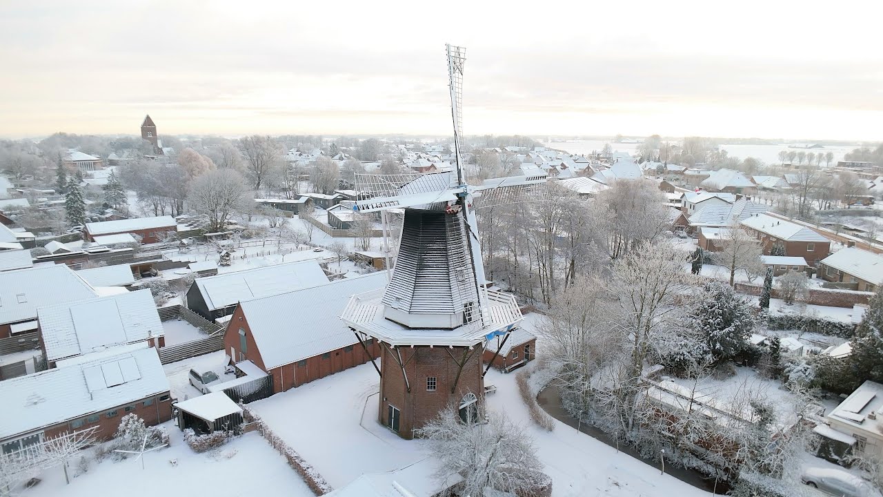Loppersum vanuit de lucht  - Winter