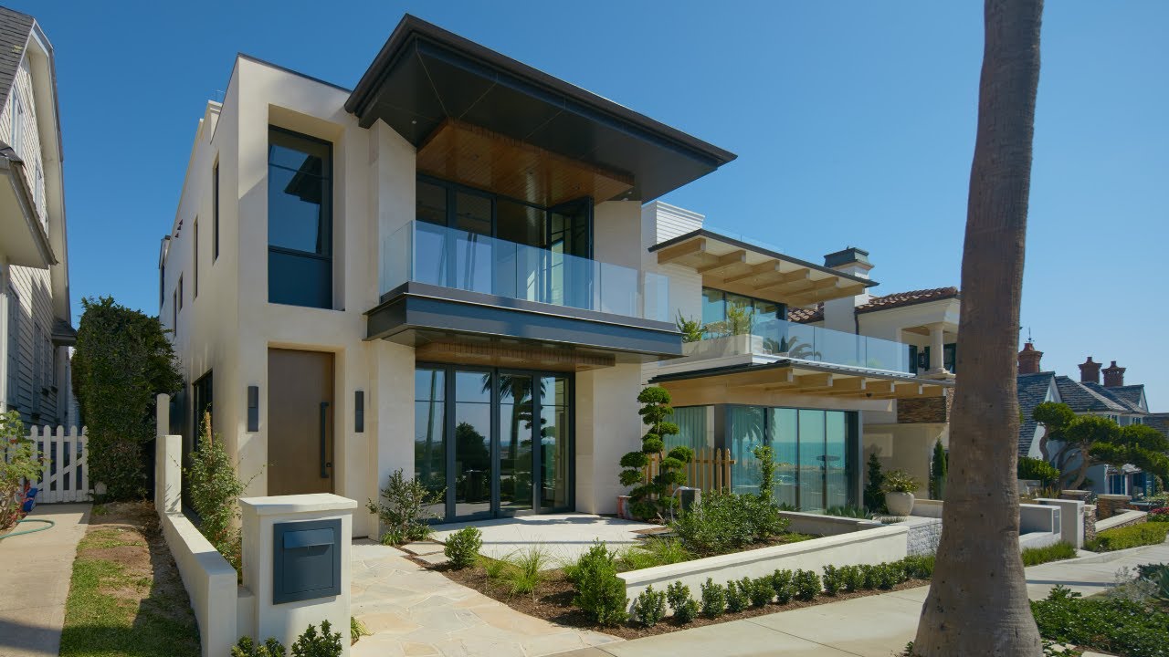 212 Goldenrod Avenue in Corona del Mar, California | Tim Smith Real Estate Group