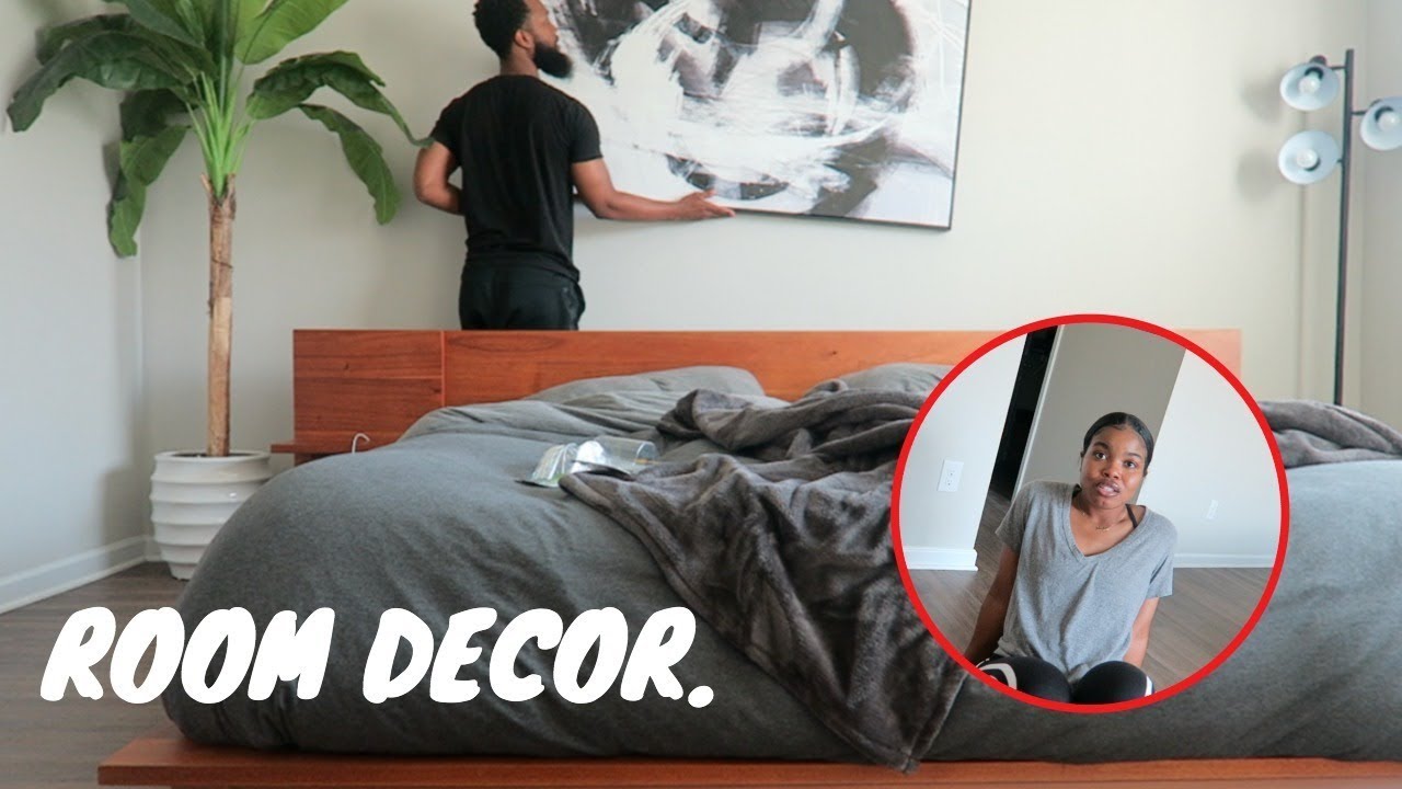 DECORATING HIS ROOM IN THE NEW HOUSE!!