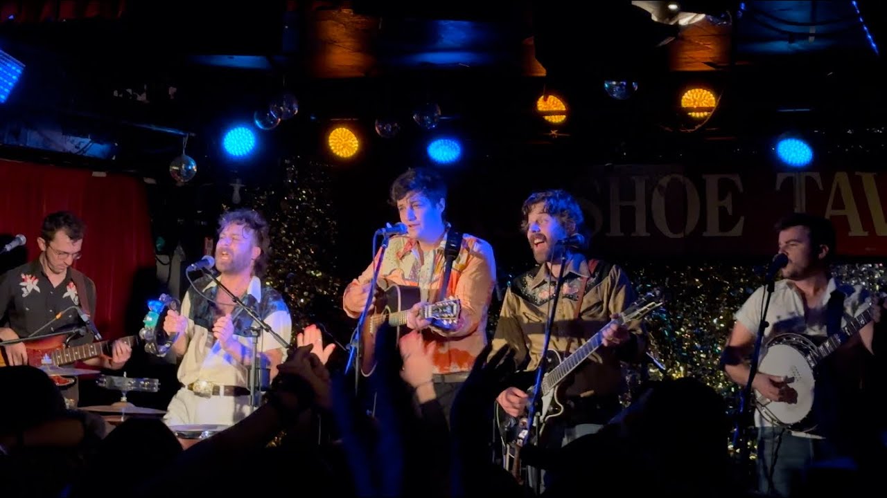 Union Duke - I Don’t Love You (Horseshoe Tavern 2023)
