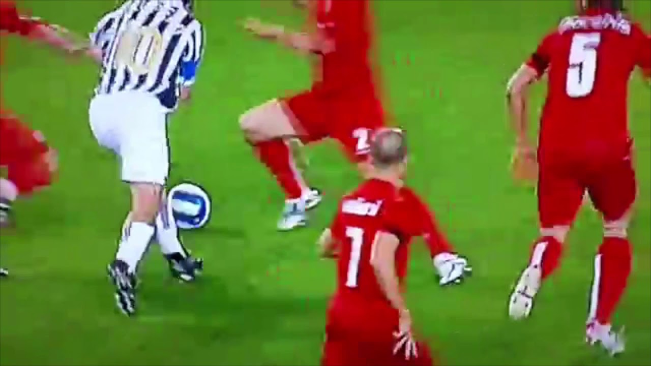 Del Piero - The king of Italian football - dribbling skills