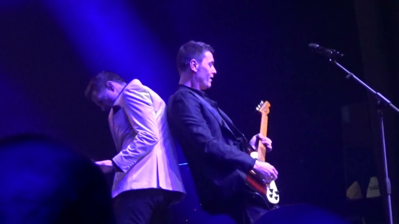 Lead vocalist Jamie Smy bringing more electric energy to the Indigo at the O2 with “Cheap Seats.