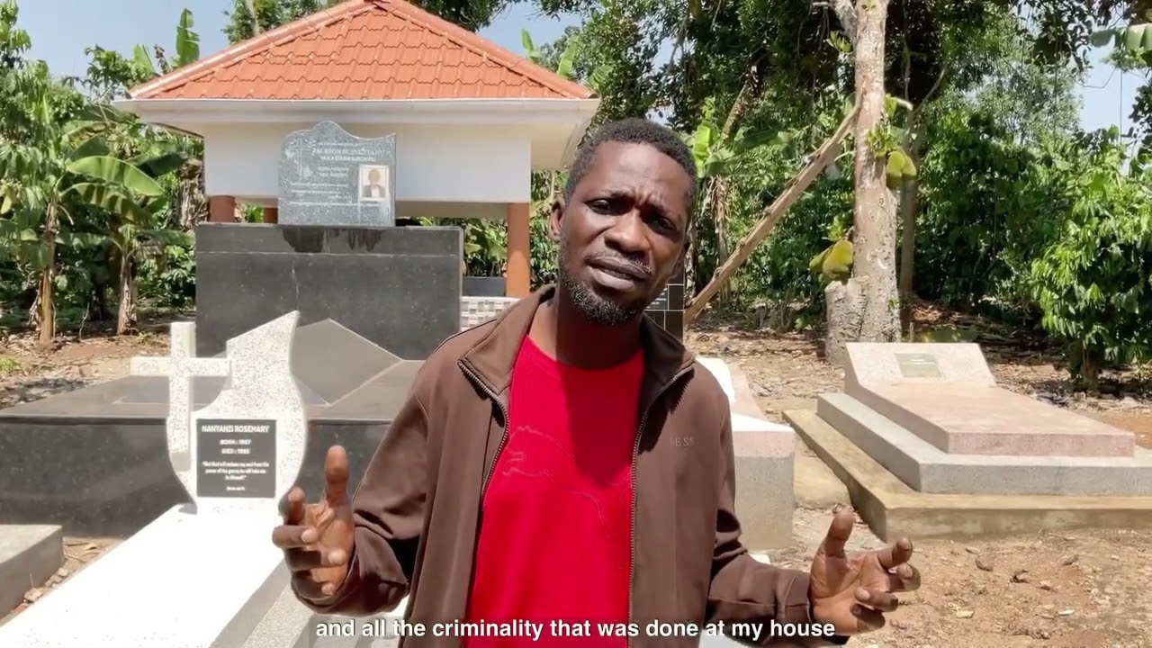 BOBI WINE IS SEEN IN HIS HOME VALLAGE GOMBA SHARING A MASSAGE TO UGANDANS#bobiwine 