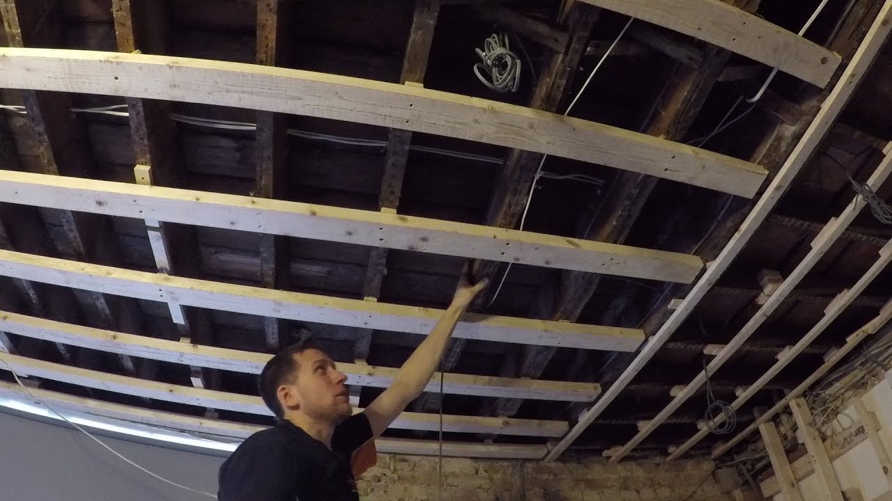 House Rewire Part 1 - An Electricians Day in London | Thomas Nagy