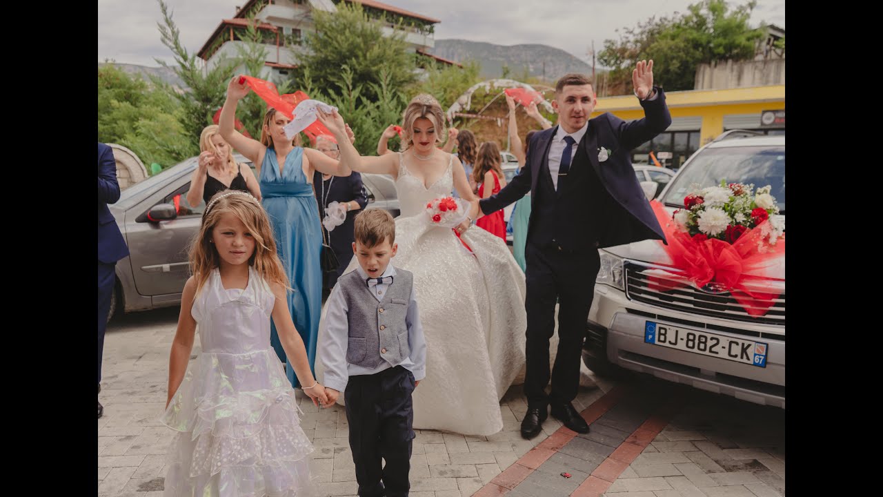 Marrja e Nuses ne Mollas Elbasan, Pritja e krushqeve. Krushqit ne valle.Dasma Shqiptare 2022