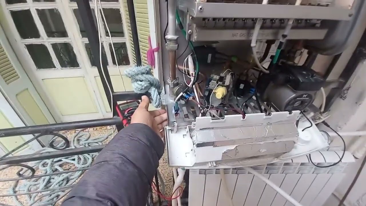 remplacement d'une carte mère avec une télécommande chaudière ferroli