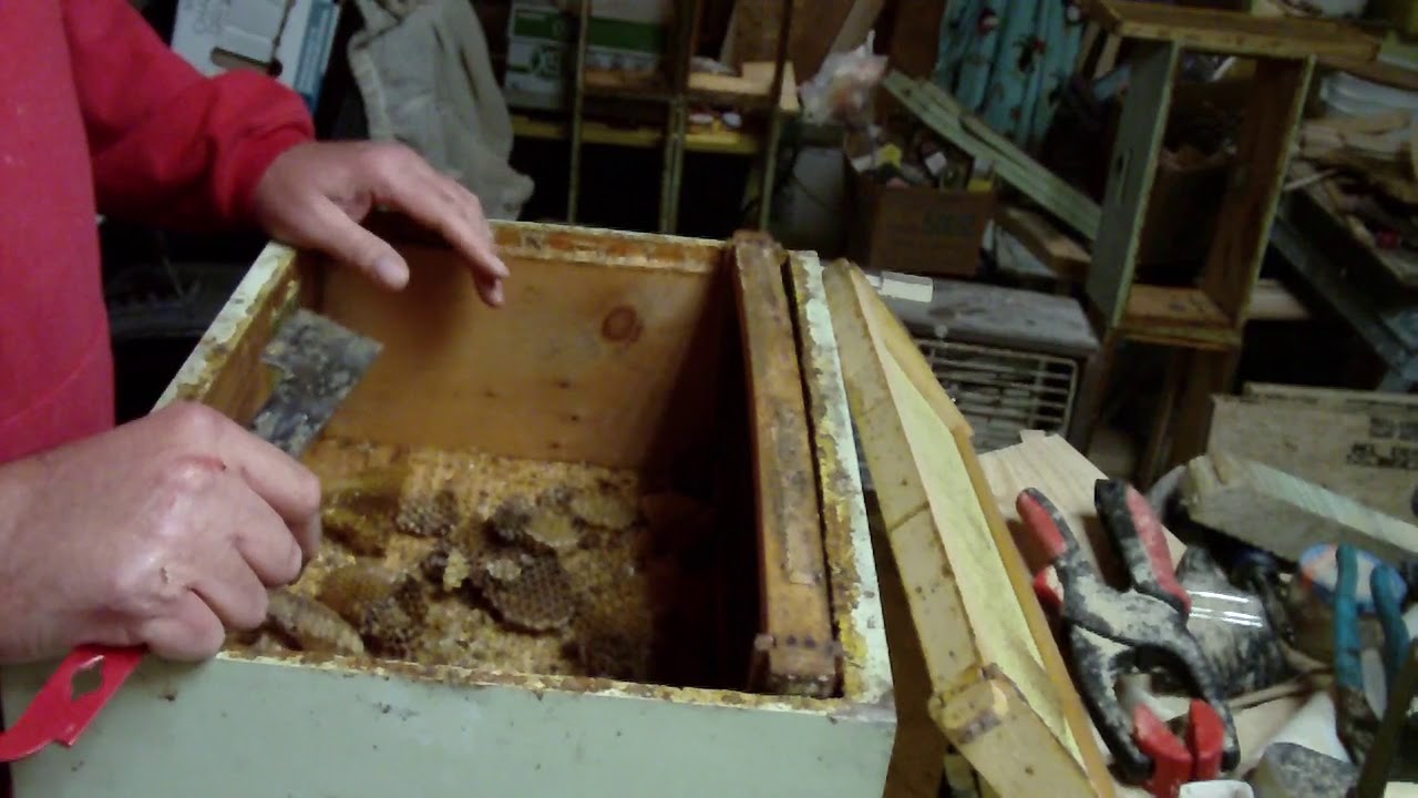 Cleaning Rite Cell Plastic Foundation and the Frames