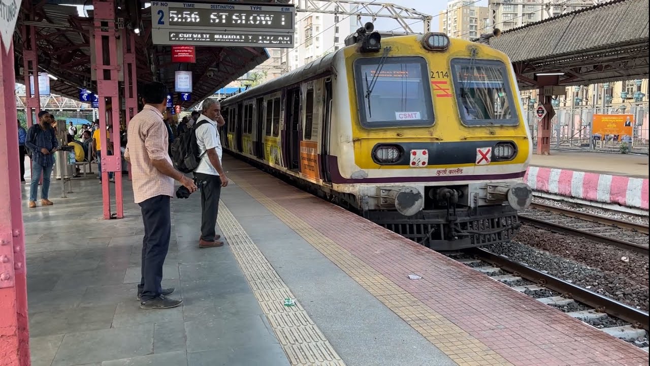 Local Train Back To Back Action at Matunga Railway Station Main Line ll Mumbai Local Train