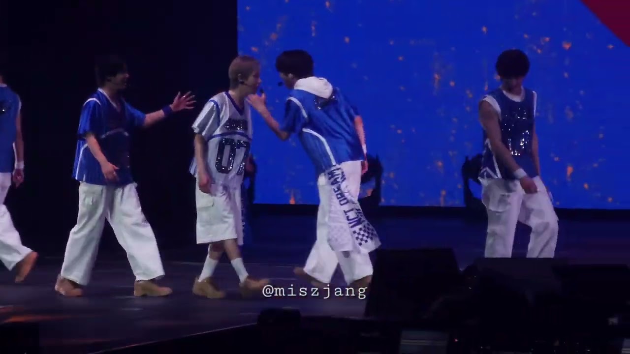 The Dream Show 4 in Kuala Lumpur [Day 2_14122005] - Dunk Shot