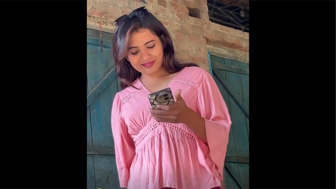 hema saroj122 is live happy rose 🌹 day dosto