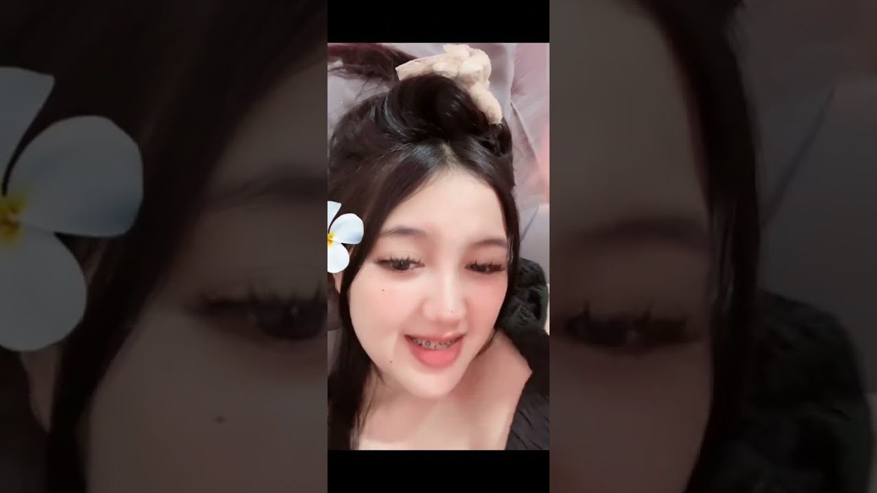 Cewek cantik live streaming tiktok 😍😍#livestream #live #periscope 