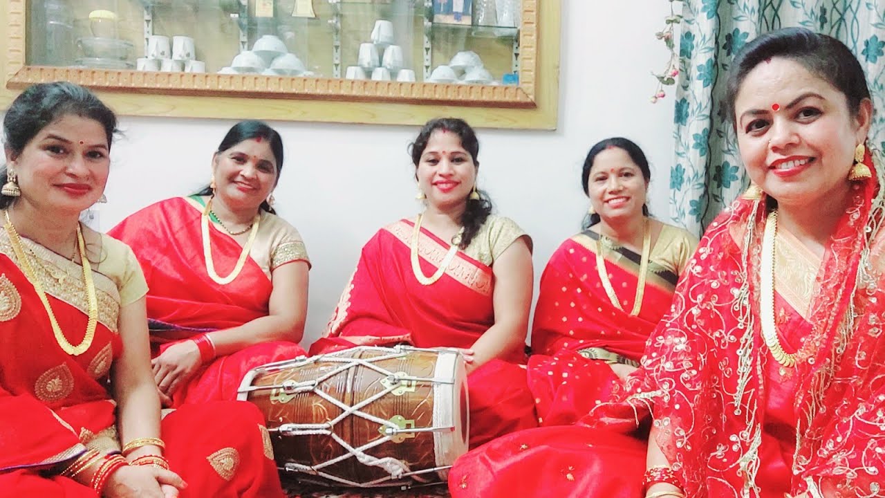 ओढ़ के चुनरिया लाल मैं नाचू तेरे अंगना में (माता का भजन)