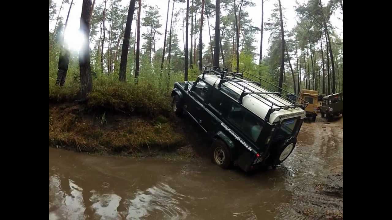 LR Defender und Iveco Fürstenau Okt.2012