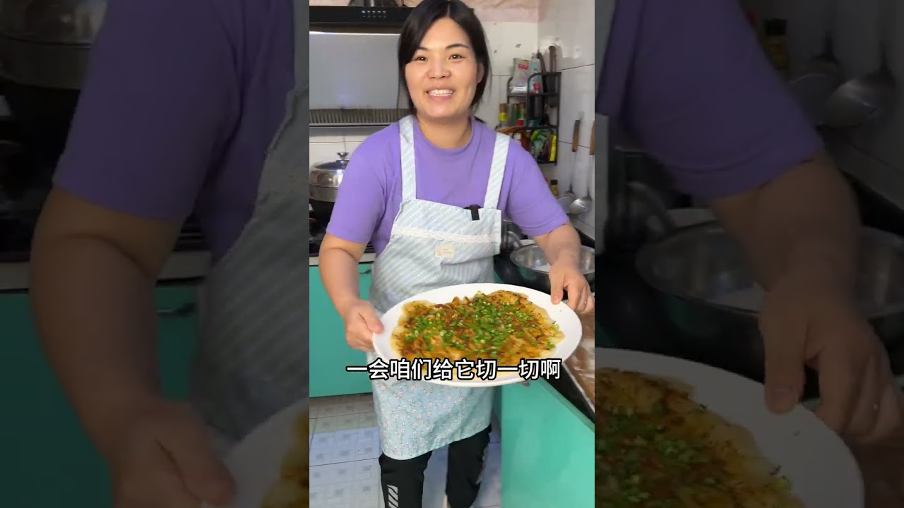 今天做的酱香饼拌黄瓜，光盘了😂😂，孩子们特别喜欢吃#我的乡村生活 #农村美食