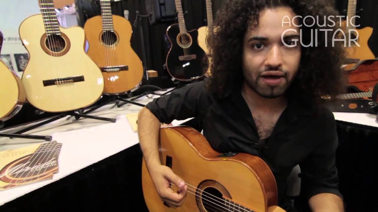 Guitarist Talks About Comfort and Ease of Mérida Classical Instruments